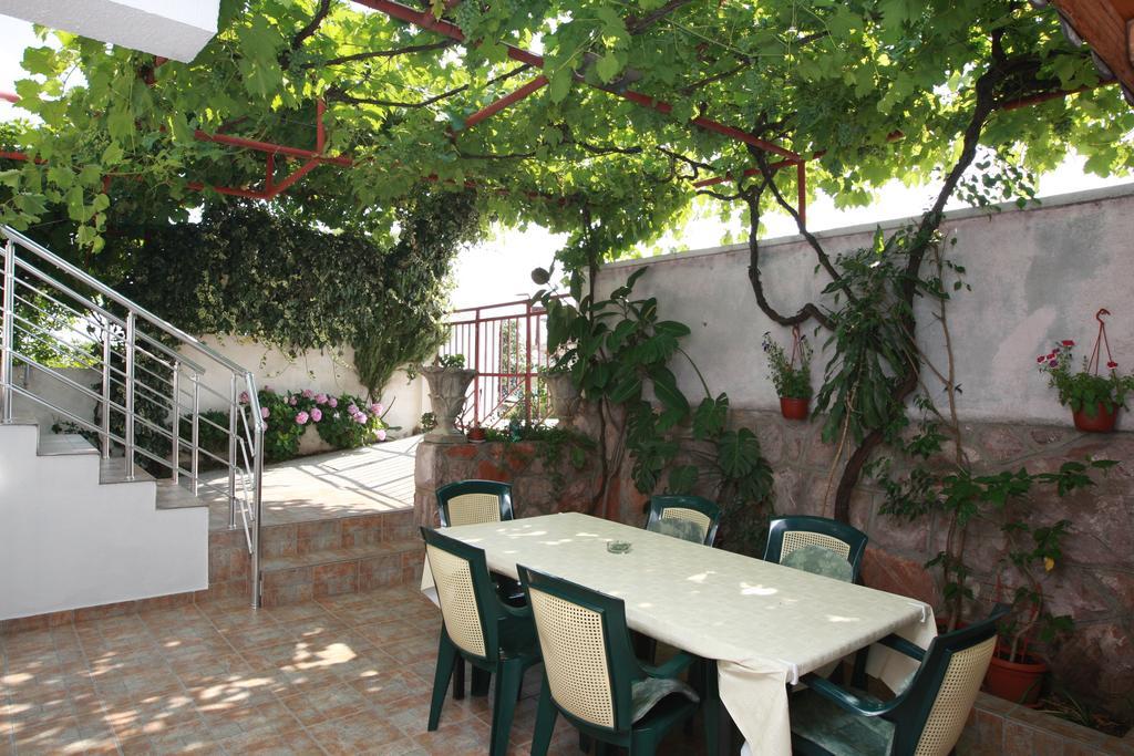 Guest House Ugljevarevic Будва Номер фото
